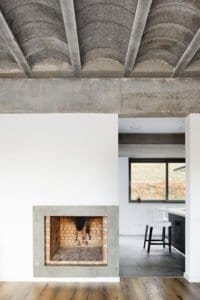 Interior Casa Ullastrell 2015: llar de foc